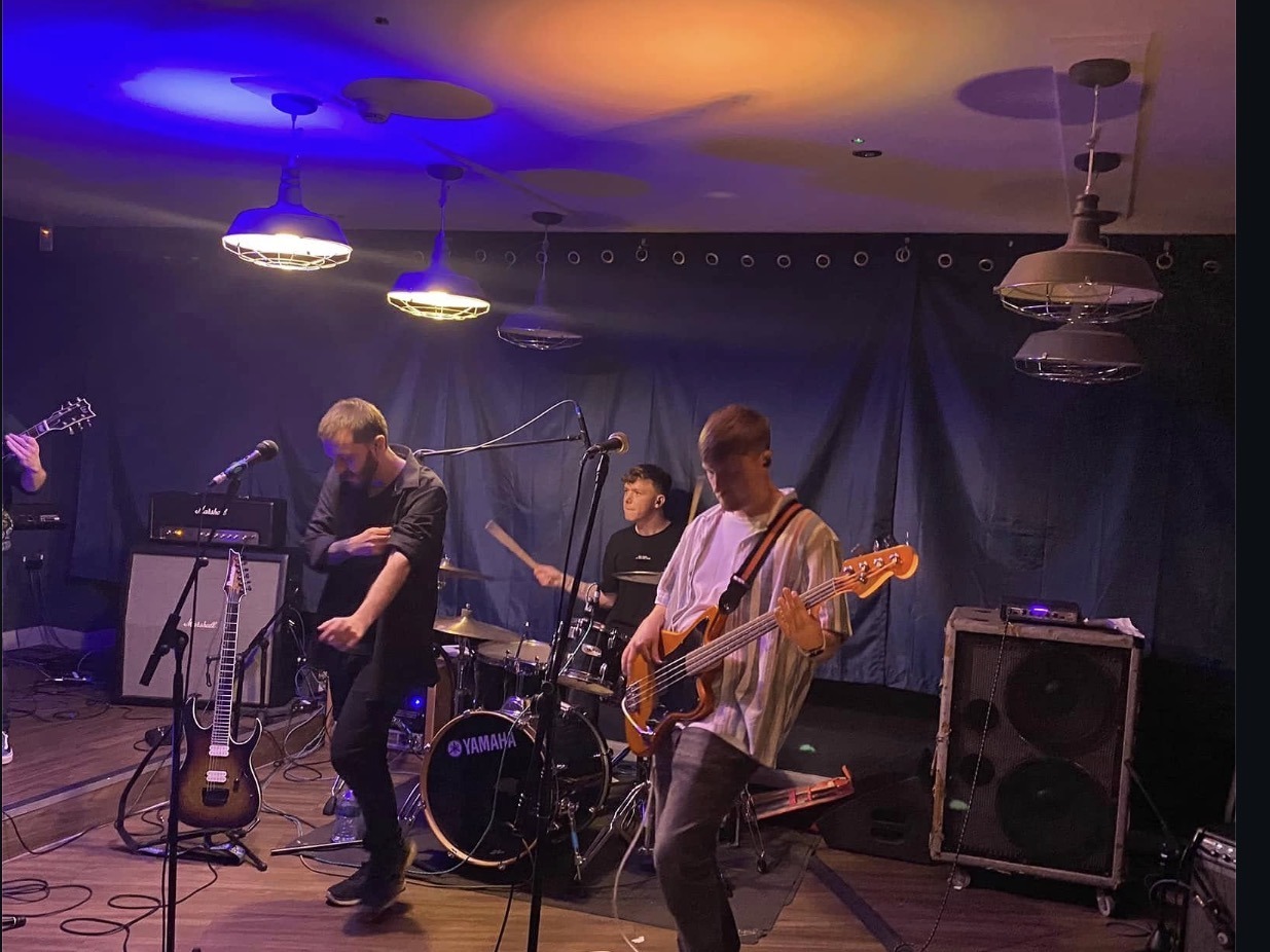 spaced at Debrek studio gig derby